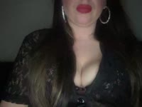 Ik ben een leuke spontane vrouw van 29 jaar oud. Ik heb lang blond / inmiddels bruin haar (over de schouders), blauwe ogen, Niet slank, niet dik ertussen in dus. Ik  heb een cup D en ik kom uit Utrecht waar ik vlakbij het centrum woon. Verder ben ik al een ruime tijd single.  Ik ben op zoek naar een beetje leuke spanning en avontuur. Heb je verder nog vragen, dan kan je altijd een berichtje sturen, dat zou ik leuk vinden. Xxx