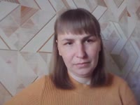 I enjoy beautiful conversations, late-night confessions, and men who know how not only to look, but also to feel. Sometimes I can be cute and a little shy, and sometimes a tiny devil wakes up inside me who loves to tease and play.
In my everyday life I love music, long evening walks, aromatic coffee, and moments when you can simply enjoy the atmosphere. But here I allow myself to be a little bolder… a little more open… and much more playful.
I like when a man knows how to create interest—with words, imagination, or simply his mood. Because the most interesting things begin when two people start to feel each other even through a screen.