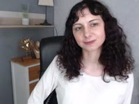 I’m into hard rock, surf rock and epic movie soundtracks – Metallica vibes always welcome. I love horror, thrillers and sci-fi (Evil Dead, Resident Evil, Hellraiser, Event Horizon… yes, I have a weakness for dark stories