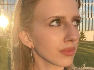 hot cam girl masturbating with sextoy AishaSpringstead