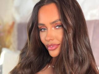 shaved pussy web cam Anais