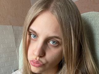 free pussy cam AyannaOverturf