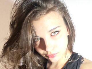 camgirl playing with sex toy BriandaLudwic