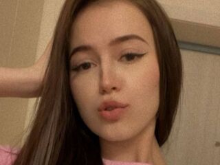 live chat ChloeeeAdams