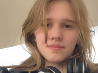 naked camgirl masturbating ChristieDemaline