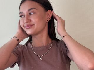 live webcam girl EbonieTurkus