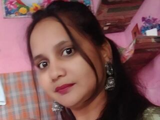 free live chatroom EmiliaWalker