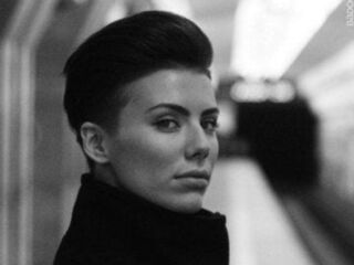 teaser cam FarahBurn