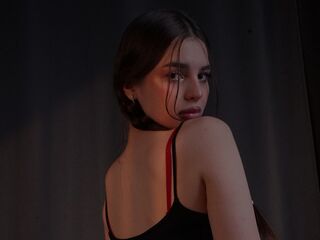 sexcam photo GertudeCova