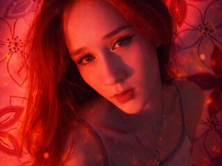 webcam bitch chatroom JulieCusanelli