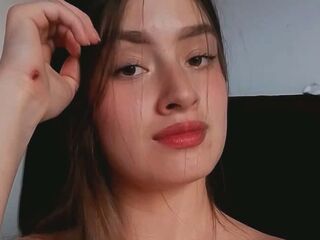 nude webcamgirl photo KendalCortes