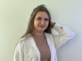 camgirl webcam pic MildaTaddio