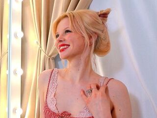 camgirl fingering wet pussy StacyValeon