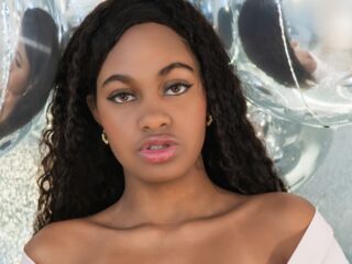 livesex cam show StormiHills