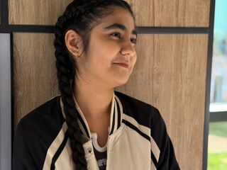 kinky webcam model YukoKlapper