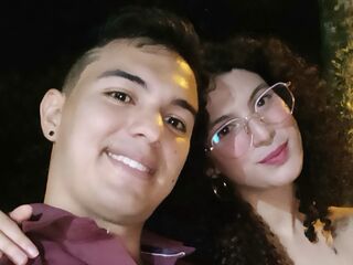 naughty camgirl fucking boyfriend DylanAndAlly