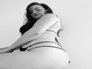 squirting girl webcam KatrinaBurke