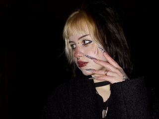 girl bondage webcam LiyaLuna