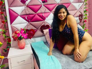 fingering camgirl AdaraVidal