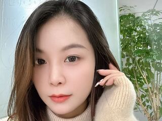 nude camgirl picture AhJing