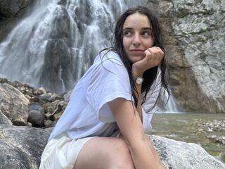 beautiful webcamgirl AlodiaBlanch