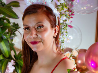 shaved pussy webcam AmberRousee