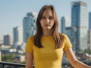 masturbating camgirl BariAuduong