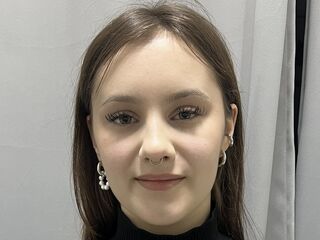 free live webcam video BattyDrake