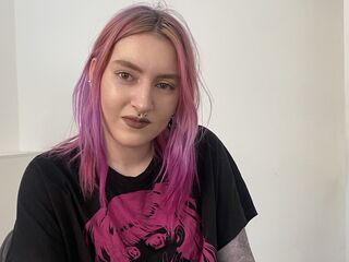 camwhore masturbating BonnieRide