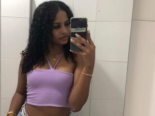 free adult cam CamilaHank