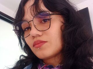 camgirl chat room CamilaRodriguez