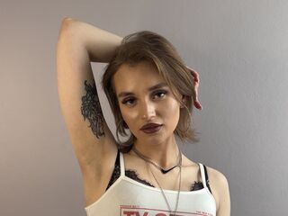 hot girl cam photo CammiePratten