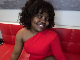 webcam babe chatroom CarmenDubois