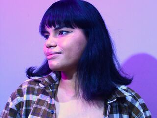 hot naked webcamgirl ChloyWallace