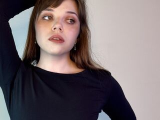 camgirl fingering pussy ChrissyHolgerson