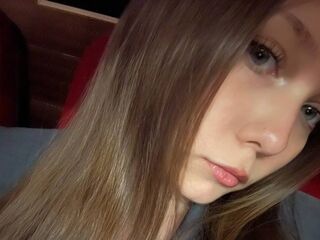 chatslut CleliaGuynup