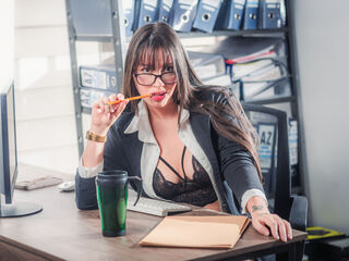 bedroom web cam CloeVergara