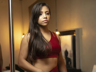 adult cam chat room CloheBell