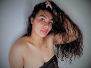 cam girl masturbating with vibrator DaianRoss