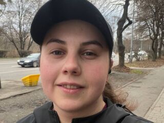 camgirl masturbating with sextoy DariaCalm