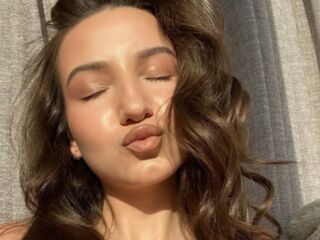 erotic webcam DinaSweeny