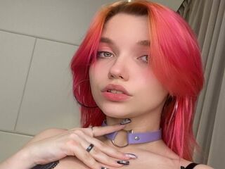 camgirl masturbating with vibrator EldaFarman