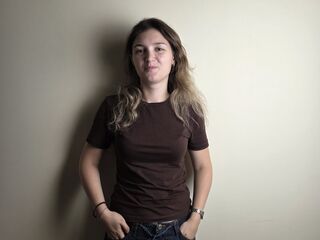 livecam photo ElishaBerbary