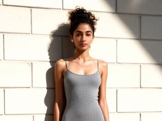 voyeur web cam EllieTaulbee