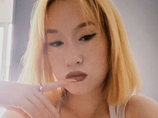 erotic webcam video ElsyKellow