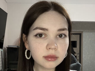 cam girl video chat EmiliRoyzi