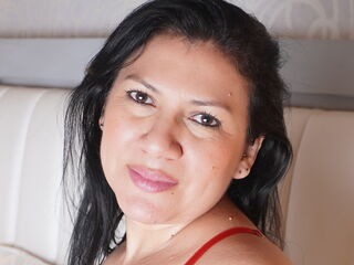 beautiful camgirl EmmaRodrigues