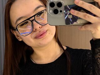 cam girl playing with sextoy EvaCutten