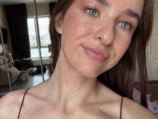 adult webcam chatroom GingerWareham