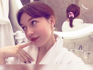 porn web cam GudrunManzone